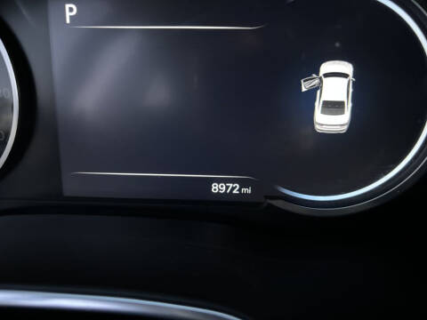 2023 Genesis G80