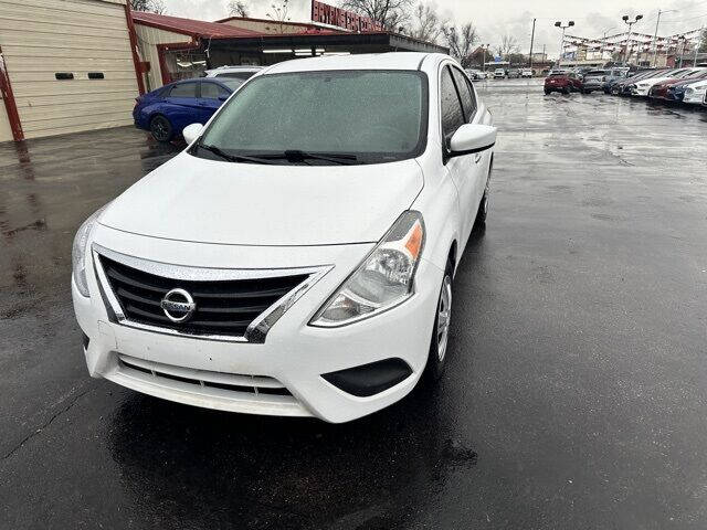 2018 Nissan Versa