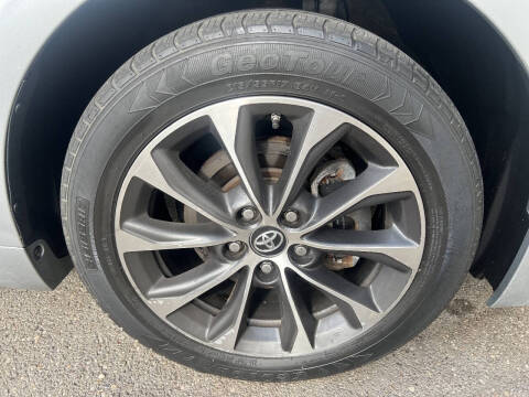 2018 Toyota Avalon XLE