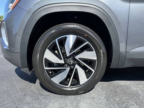 2024 Volkswagen Atlas SE