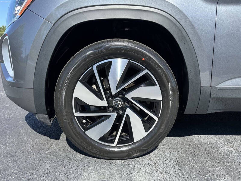 2024 Volkswagen Atlas SE