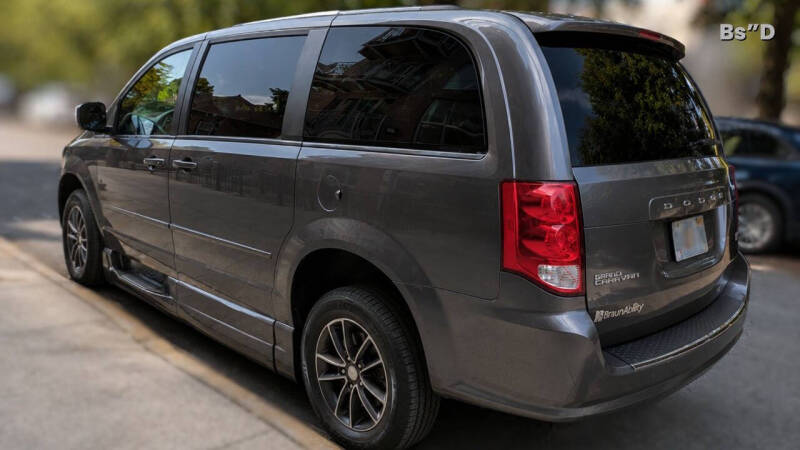 2017 Dodge Grand Caravan SXT