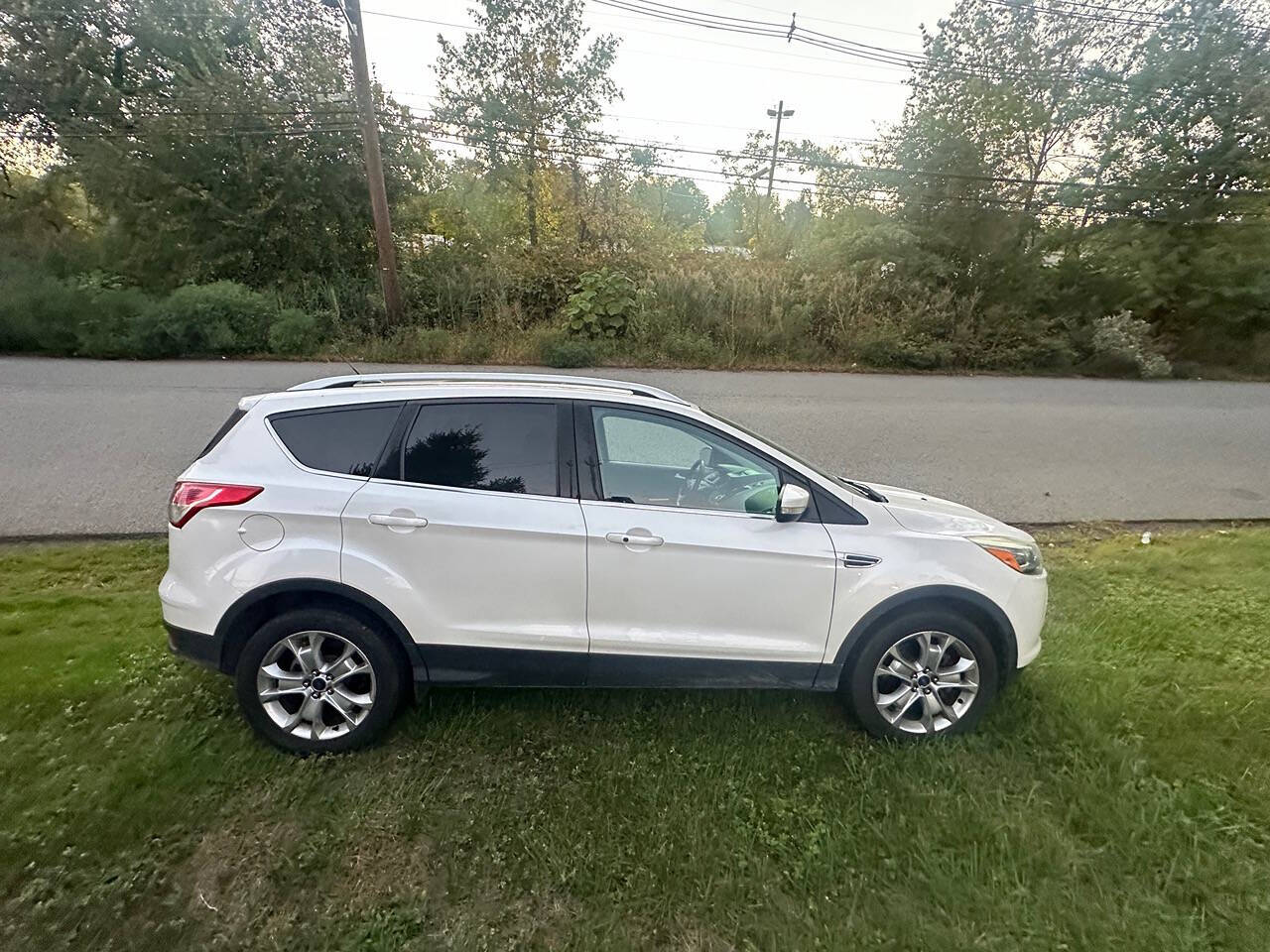 2014 Ford Escape for sale at Froggy Cars LLC in Hamburg, NJ