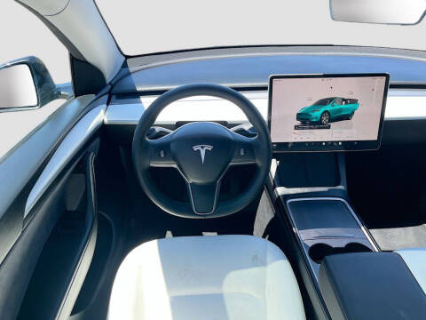 2024 Tesla Model Y Long Range