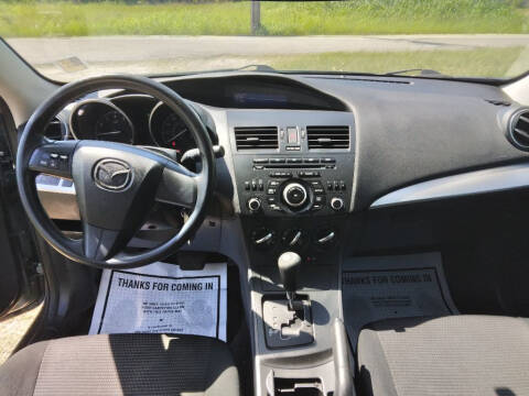 2013 Mazda MAZDA3 i SV