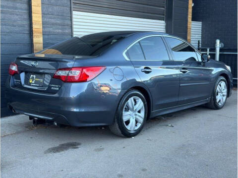 2015 Subaru Legacy 2.5i