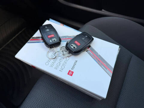 2024 Toyota Prius LE