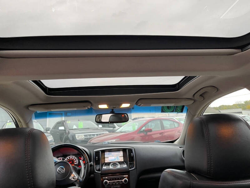 2010 Nissan Maxima 3.5 SV