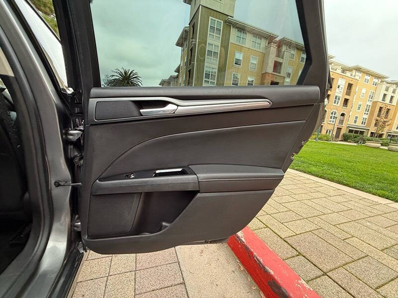 2014 Ford Fusion Hybrid Titanium