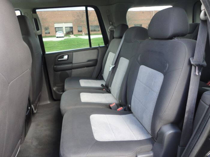 2003 Ford Expedition XLT