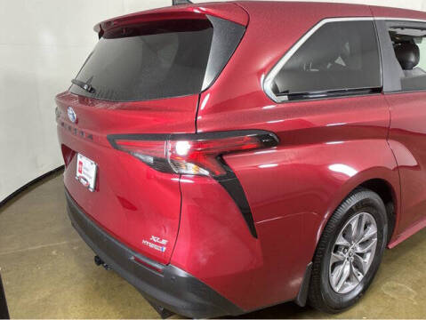 2021 Toyota Sienna XLE 7-Passenger
