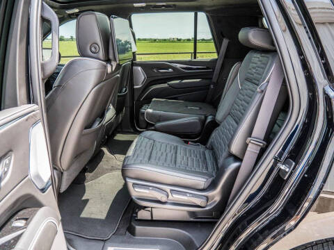 2023 Cadillac Escalade-V