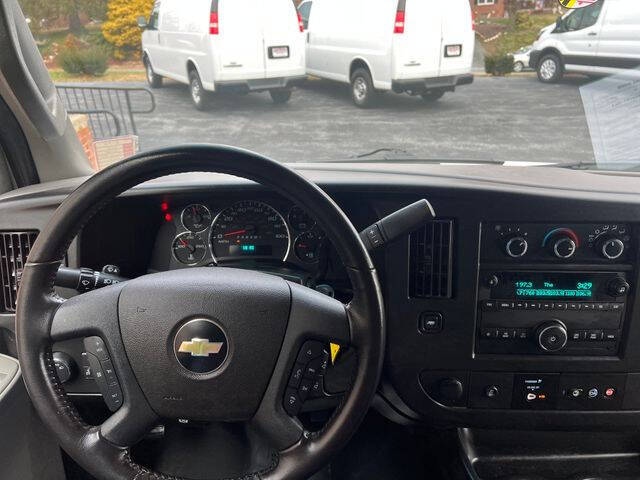 2021 Chevrolet Express 2500