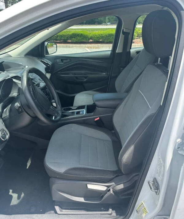 2017 Ford Escape S