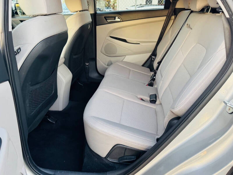 2020 Hyundai Tucson SE