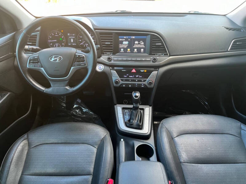 2017 Hyundai Elantra Limited