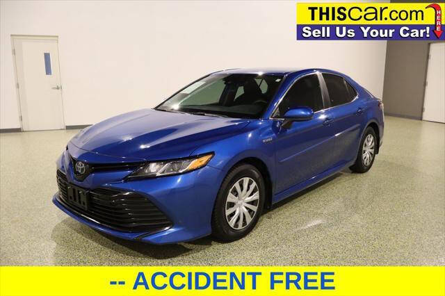 2019 Toyota Camry Hybrid LE