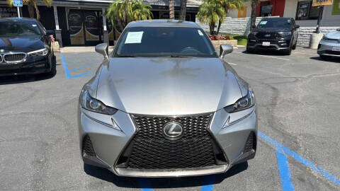 2017 Lexus IS 200t