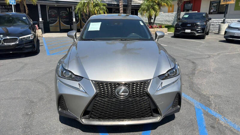 2017 Lexus IS 200t