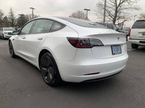 2022 Tesla Model 3 Long Range