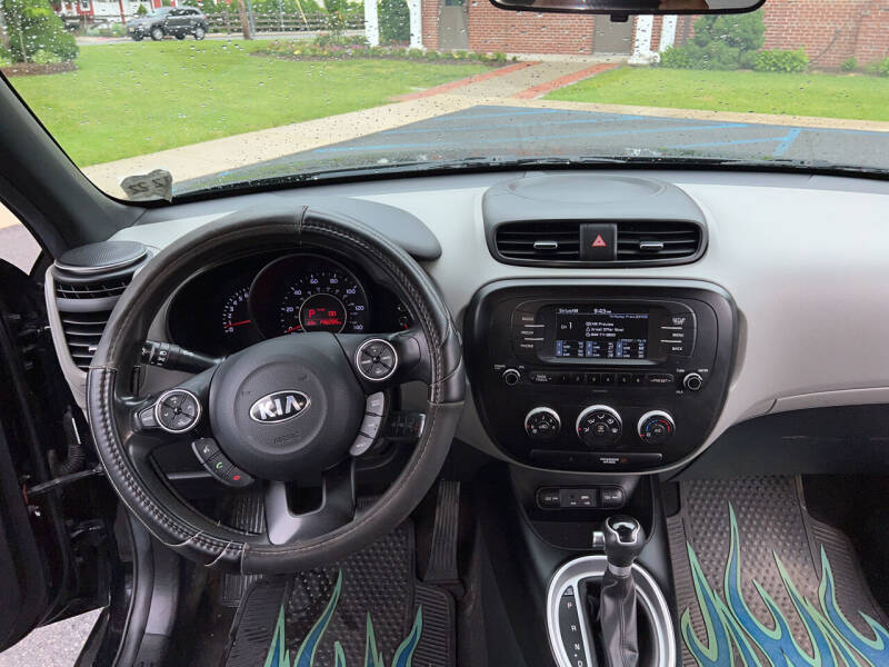 2018 Kia Soul Base photo 14