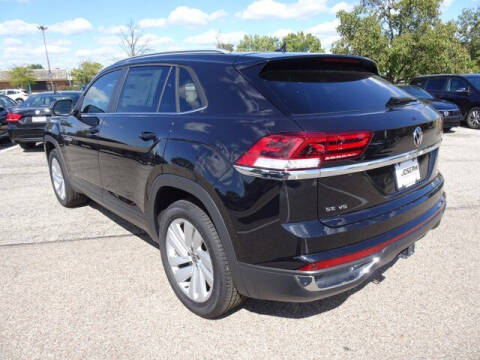 2022 Volkswagen Atlas Cross Sport V6 SE