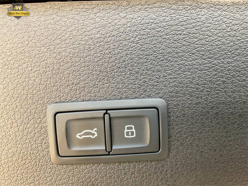 2022 Audi e-tron Sportback quattro Premium Plus S line