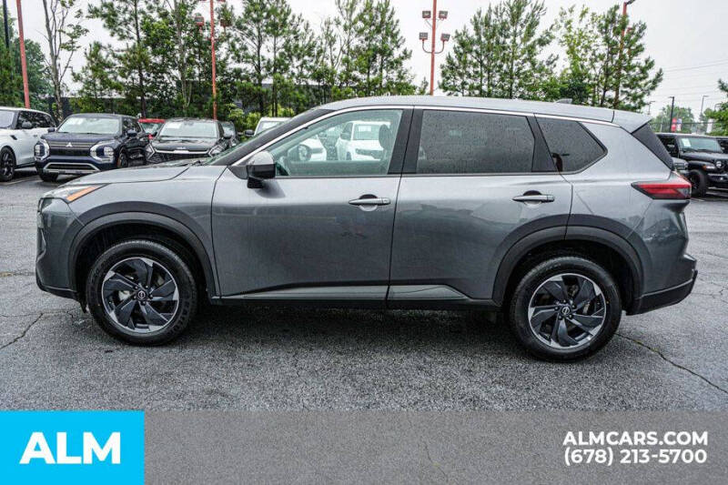 2025 Nissan Rogue SV
