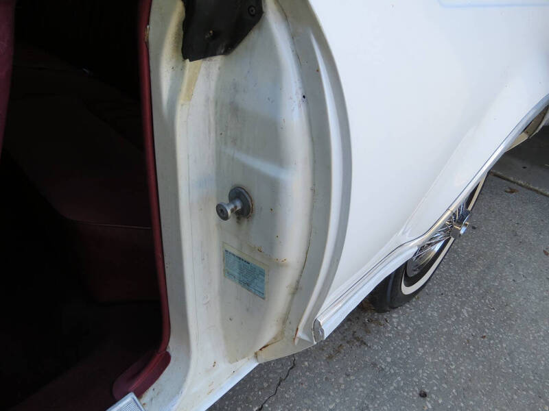 1977 Ford Thunderbird