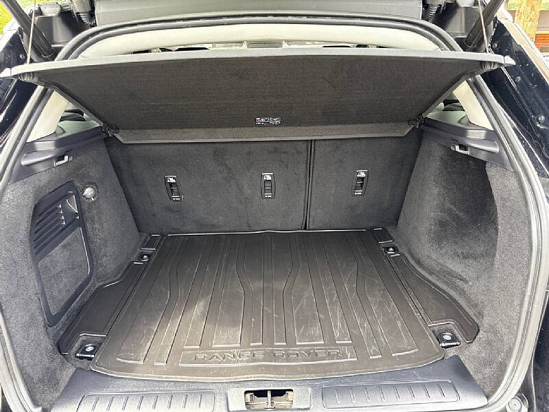 2019 Land Rover Range Rover Evoque SE Premium