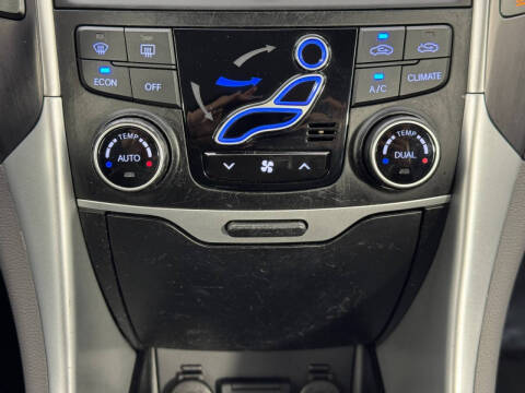 2013 Hyundai Sonata Hybrid Limited