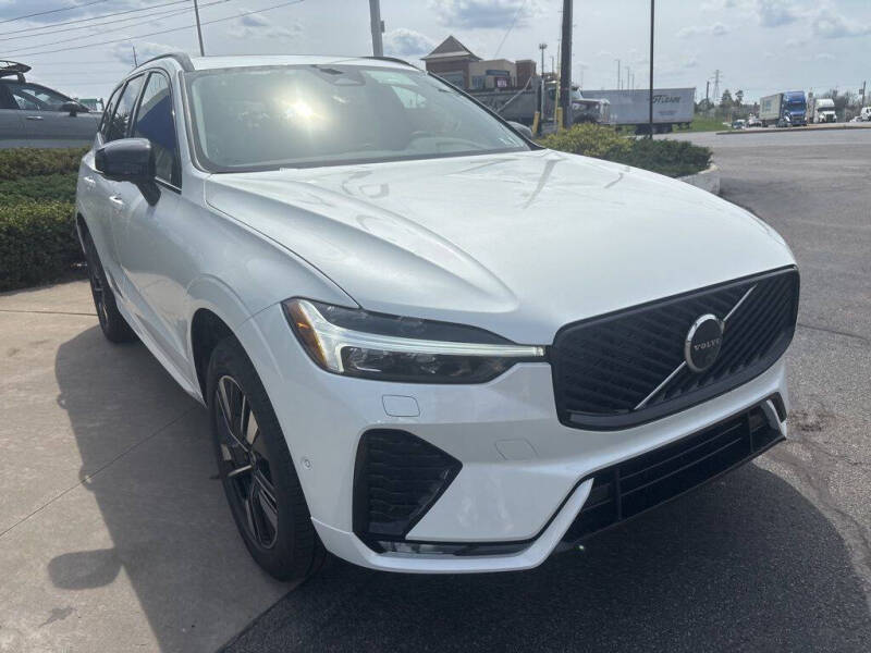 2026 Volvo XC60 B5 Plus