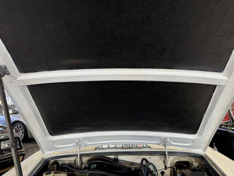 1979 MG B MK IV Roadster