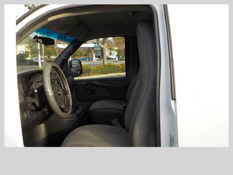 2015 GMC Savana 2500