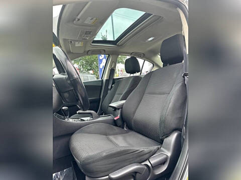 2013 Mazda MAZDA3 i Touring