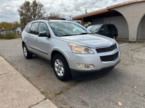 2011 Chevrolet Traverse LS