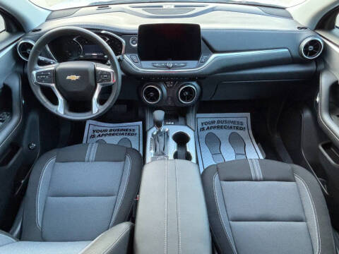 2024 Chevrolet Blazer LT