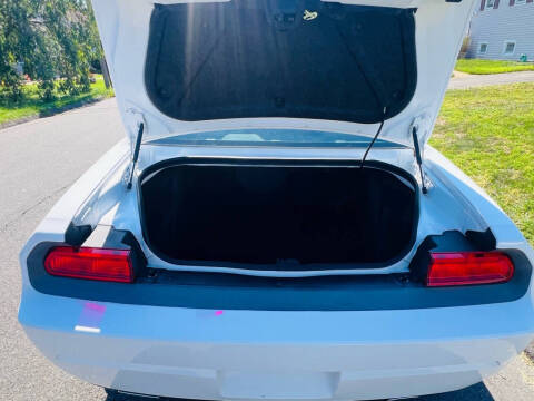 2013 Dodge Challenger SXT