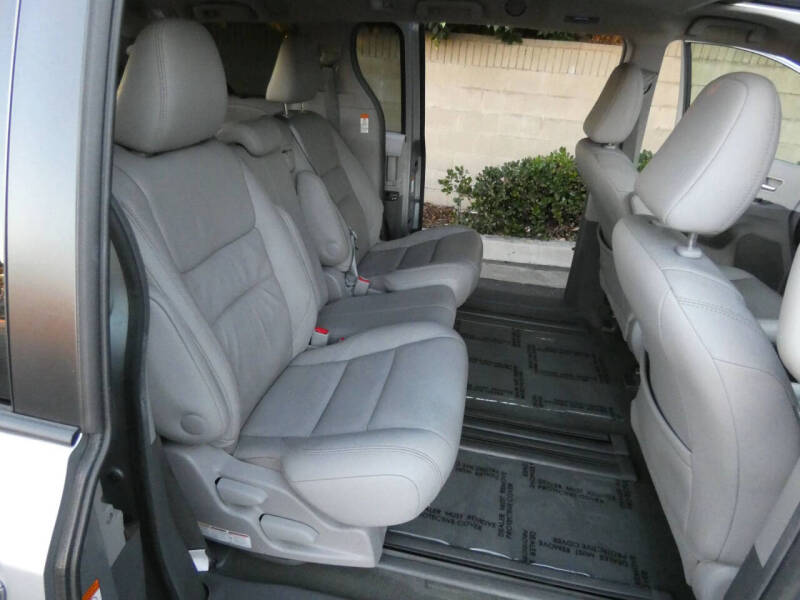 2015 Toyota Sienna
