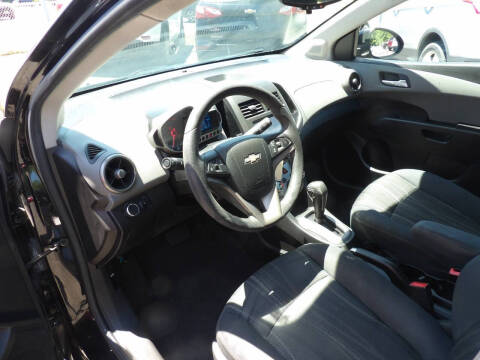 2016 Chevrolet Sonic LT Auto