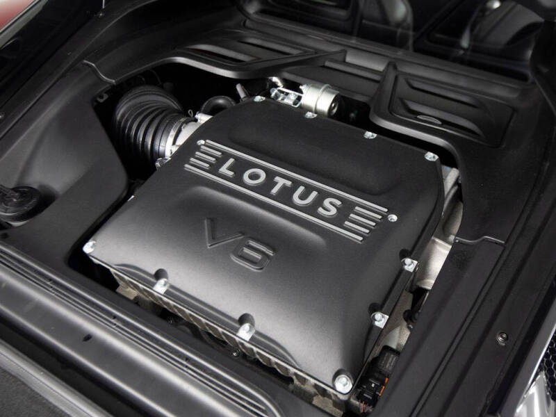2026 Lotus Emira V6 SE