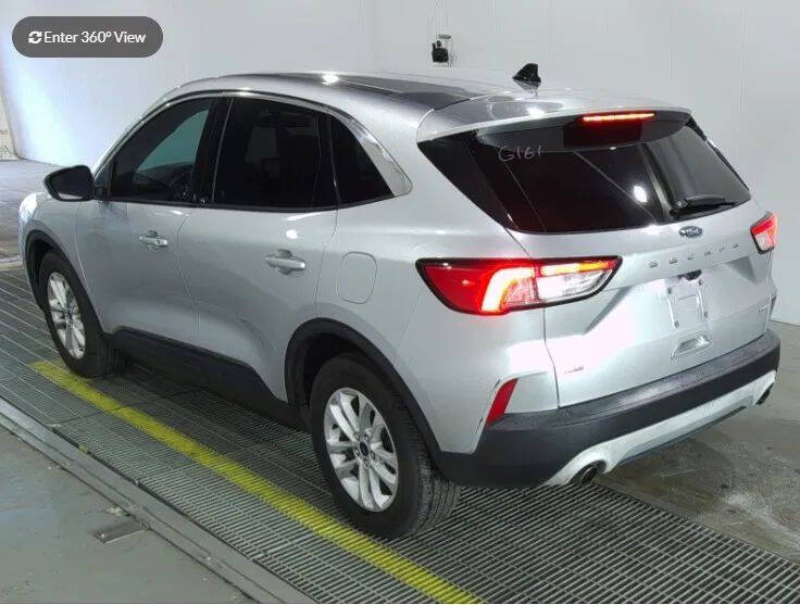 2020 Ford Escape SE