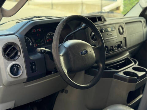 2011 Ford E-Series E-150