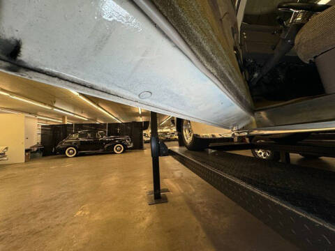 1948 Ford Super Deluxe