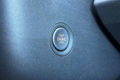 2025 Volkswagen ID.4 Pro