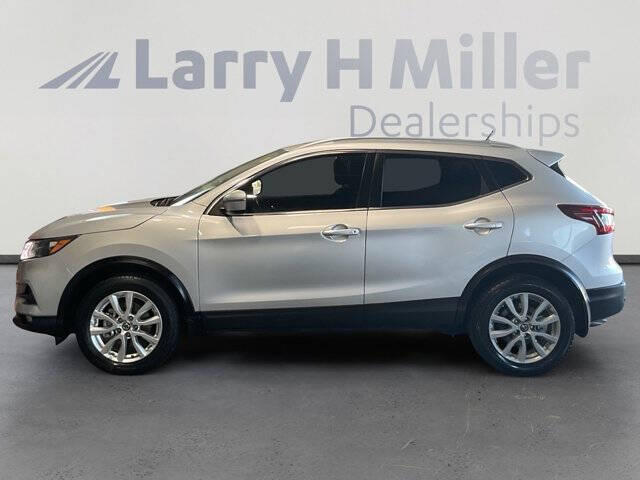 2021 Nissan Rogue Sport SV