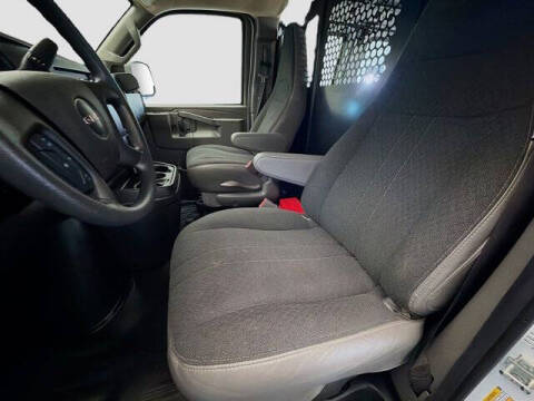 2024 GMC Savana 2500