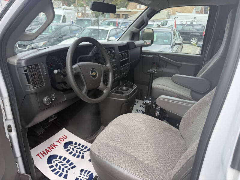 2020 Chevrolet Express 2500