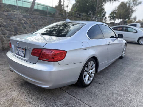2012 BMW 3 Series 328i