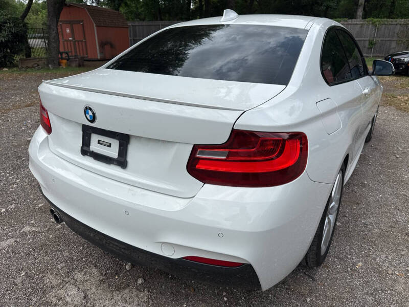 2015 BMW 2 Series 228i